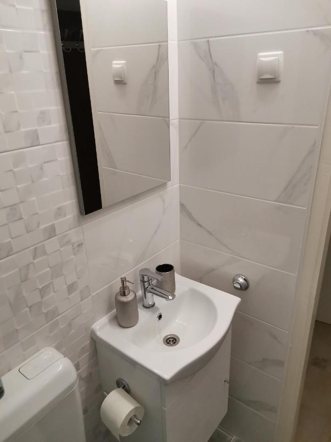 Apartmani Godinic Palit Luaran gambar